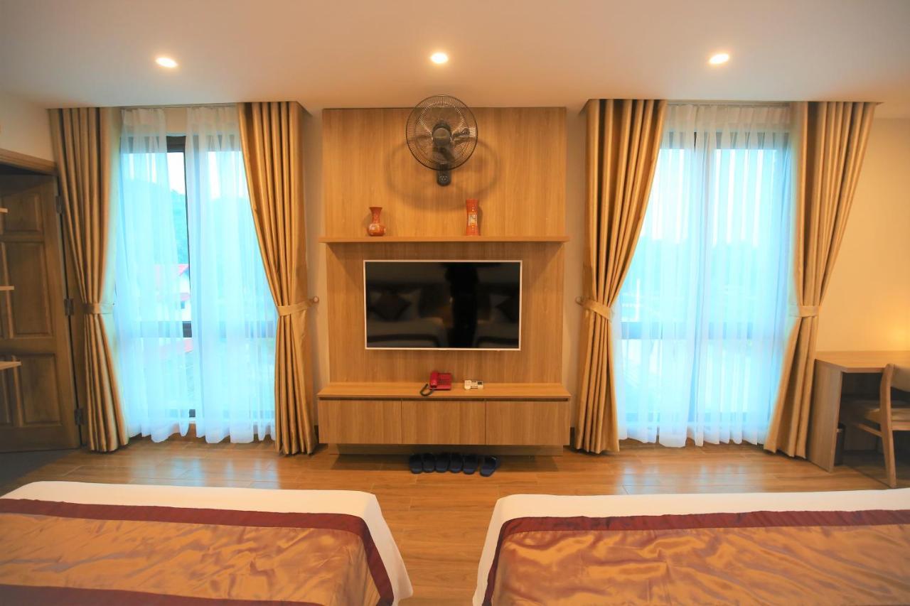 โคซีนิบิ โฮเต็ล Hotel นิญบิ่ญ ภายนอก รูปภาพ