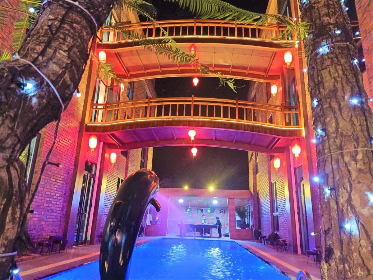 โคซีนิบิ โฮเต็ล Hotel นิญบิ่ญ ภายนอก รูปภาพ